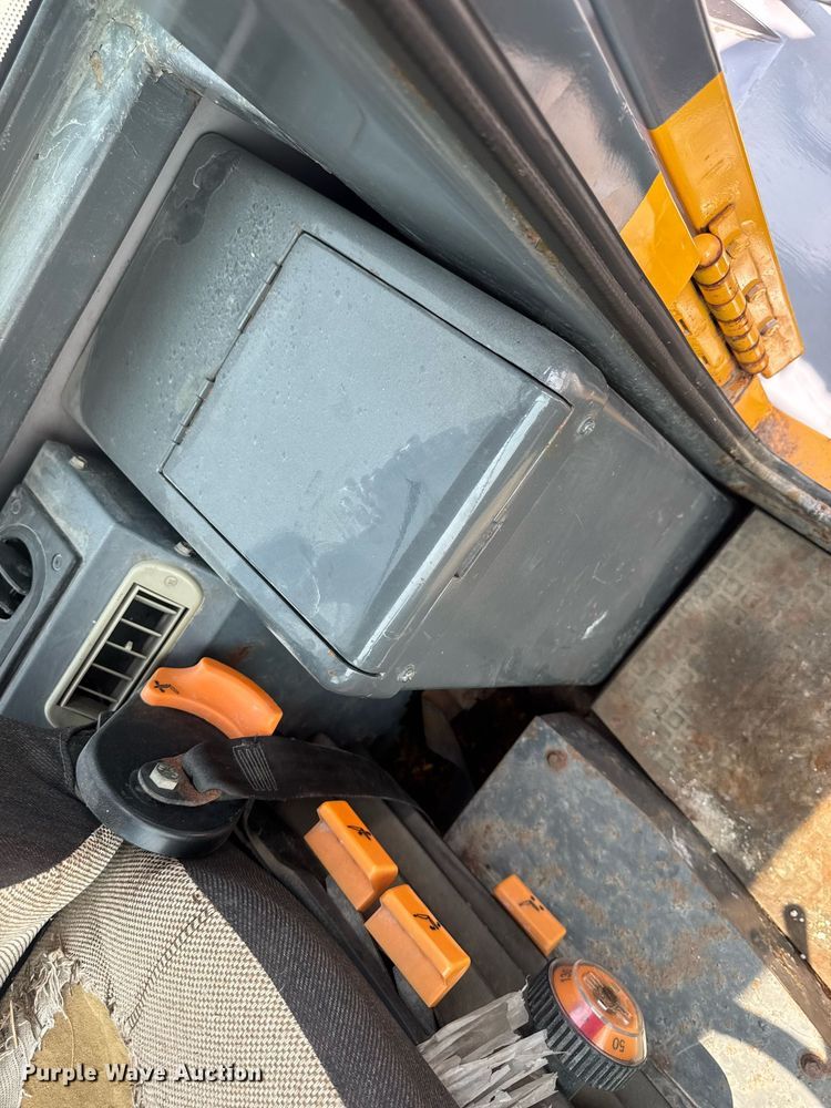 image for item DV4132 2007 Titan LG938 wheel loader