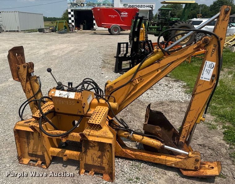 image for item DV4134 Case D100XR skid steer backhoe