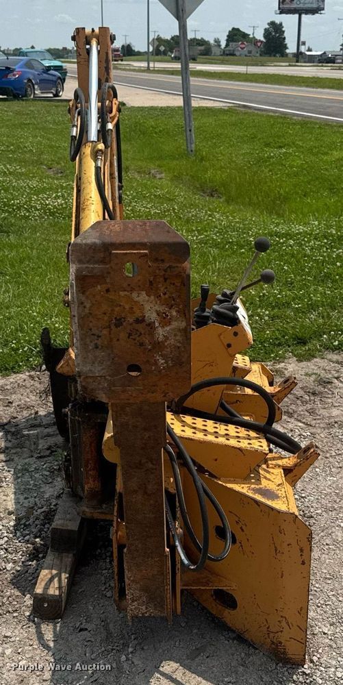 image for item DV4134 Case D100XR skid steer backhoe