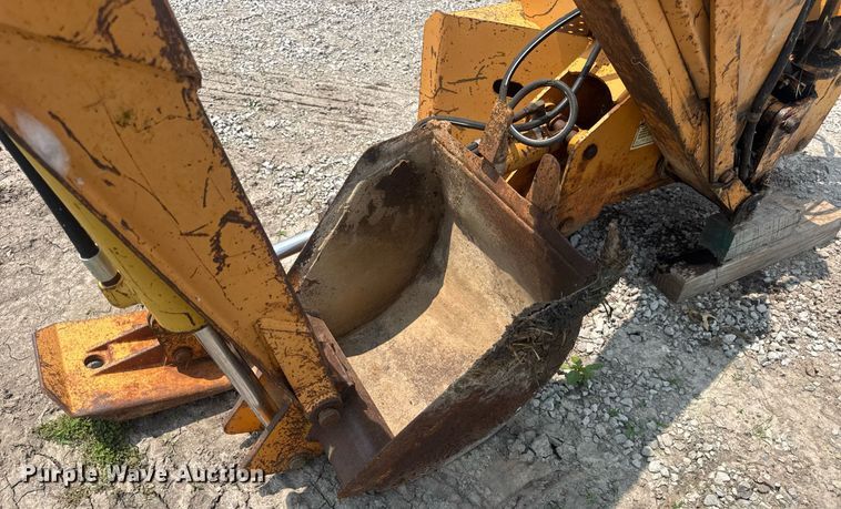 image for item DV4134 Case D100XR skid steer backhoe