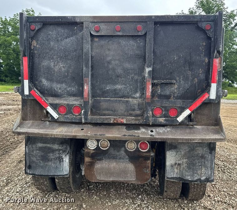 image for item DV4161 2008 Freightliner Century Class S/T dump truck