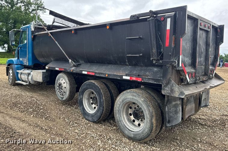 image for item DV4161 2008 Freightliner Century Class S/T dump truck