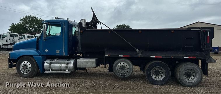 image for item DV4161 2008 Freightliner Century Class S/T dump truck