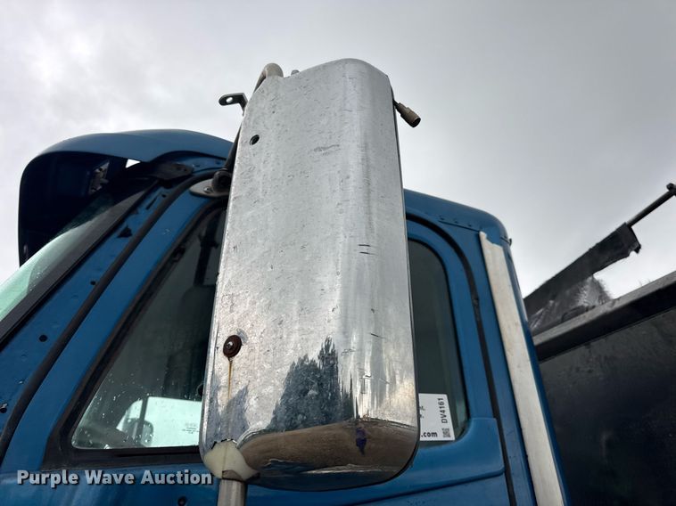 image for item DV4161 2008 Freightliner Century Class S/T dump truck