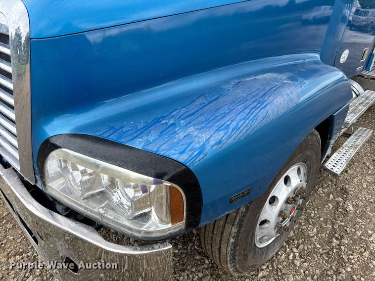 image for item DV4161 2008 Freightliner Century Class S/T dump truck