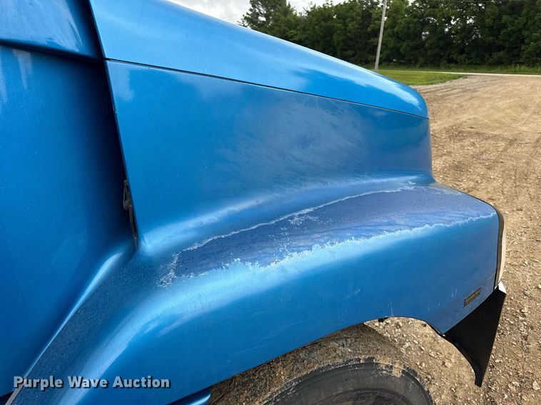 image for item DV4161 2008 Freightliner Century Class S/T dump truck