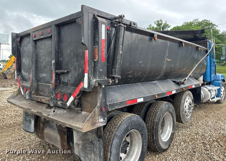 image for item DV4161 2008 Freightliner Century Class S/T dump truck