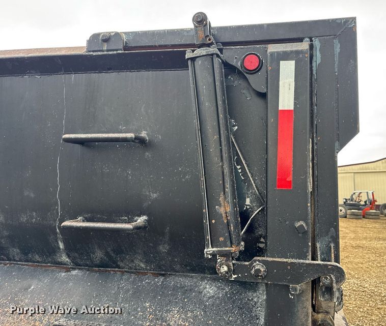 image for item DV4161 2008 Freightliner Century Class S/T dump truck