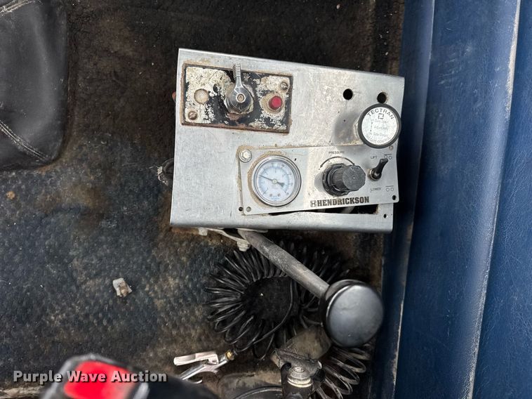 image for item DV4161 2008 Freightliner Century Class S/T dump truck