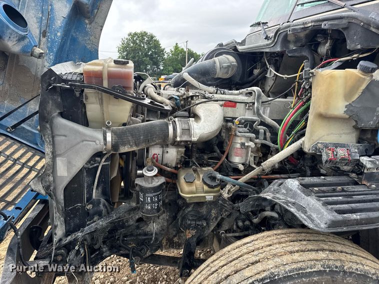 image for item DV4161 2008 Freightliner Century Class S/T dump truck