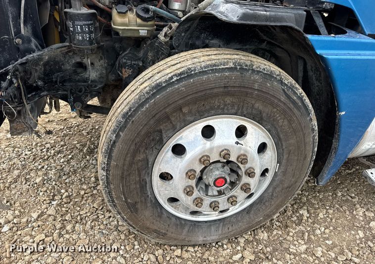 image for item DV4161 2008 Freightliner Century Class S/T dump truck