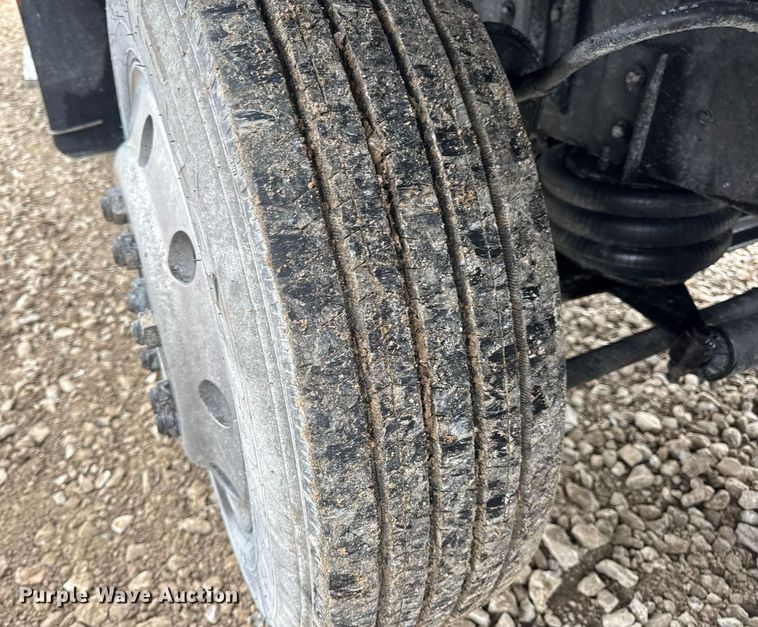 image for item DV4161 2008 Freightliner Century Class S/T dump truck