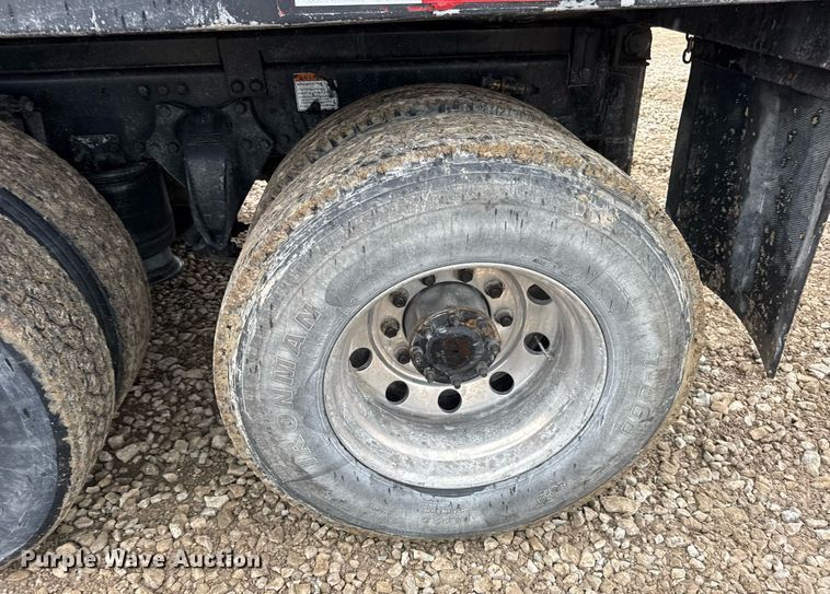 image for item DV4161 2008 Freightliner Century Class S/T dump truck