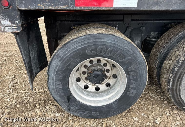 image for item DV4161 2008 Freightliner Century Class S/T dump truck