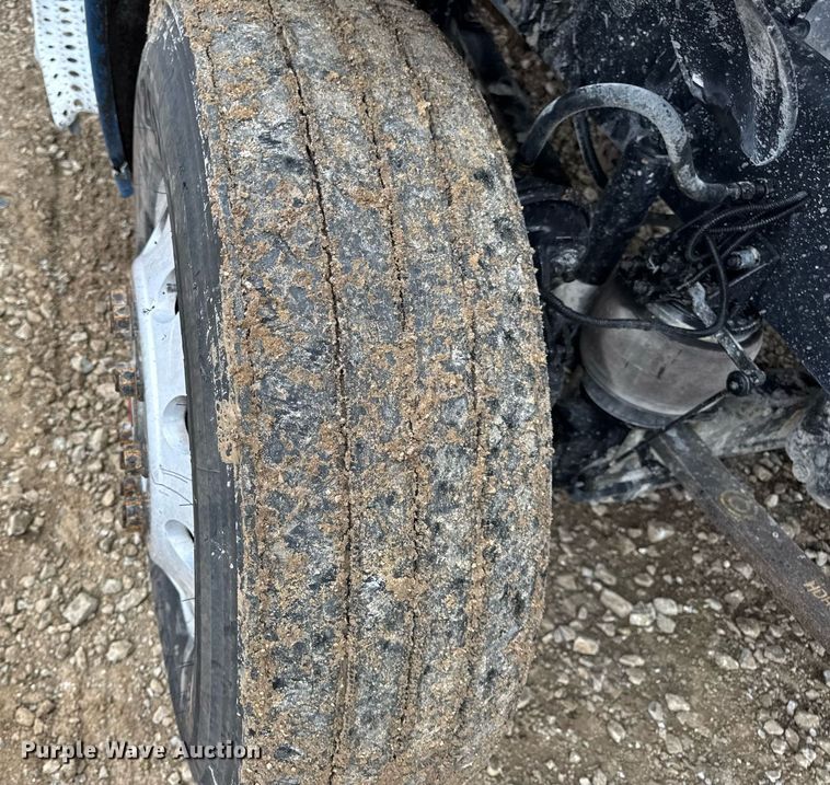 image for item DV4161 2008 Freightliner Century Class S/T dump truck