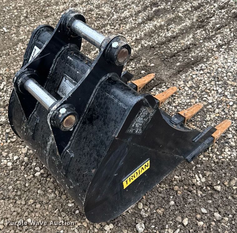 image for item DV4162 Trojan excavator bucket