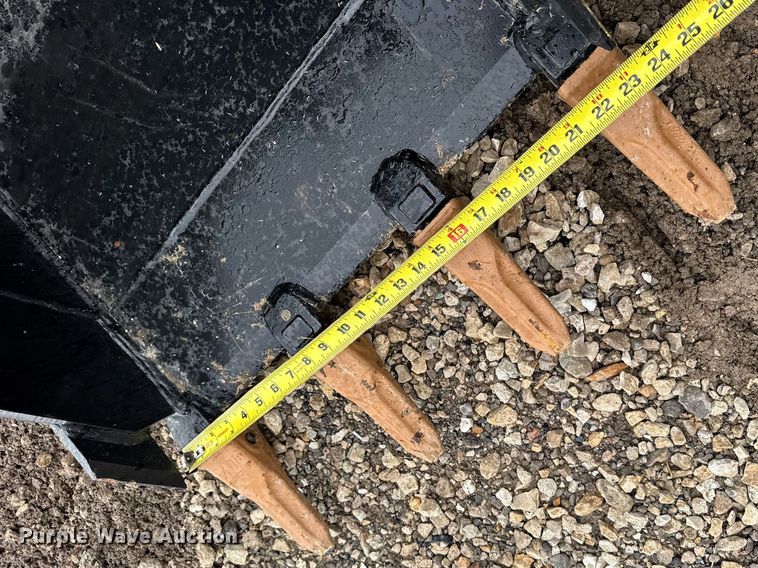 image for item DV4162 Trojan excavator bucket