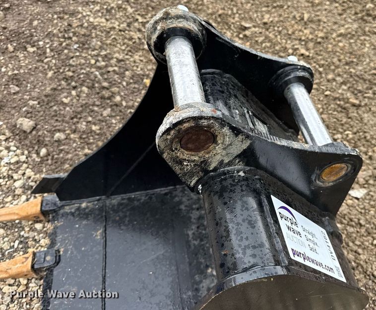 image for item DV4162 Trojan excavator bucket
