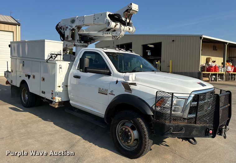 image for item DV4170 2018 Dodge Ram 5500HD bucket truck