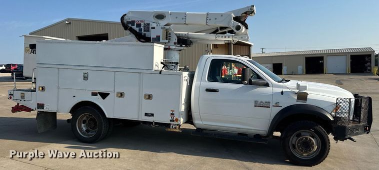 image for item DV4170 2018 Dodge Ram 5500HD bucket truck