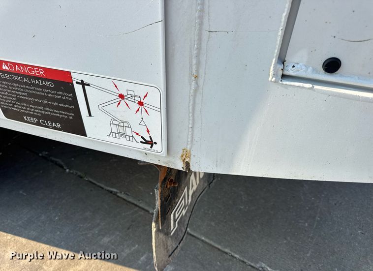 image for item DV4170 2018 Dodge Ram 5500HD bucket truck