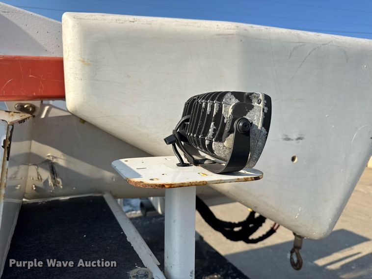 image for item DV4170 2018 Dodge Ram 5500HD bucket truck