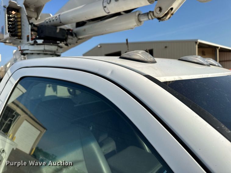 image for item DV4170 2018 Dodge Ram 5500HD bucket truck