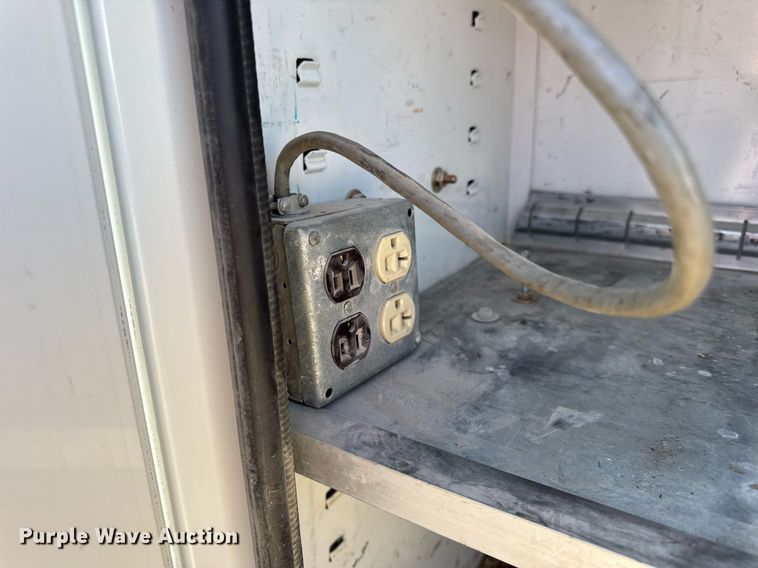 image for item DV4170 2018 Dodge Ram 5500HD bucket truck