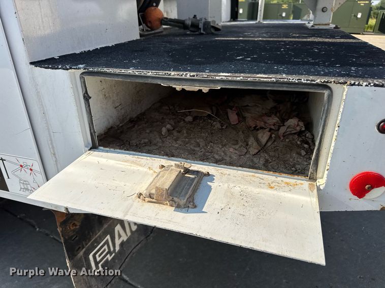 image for item DV4170 2018 Dodge Ram 5500HD bucket truck