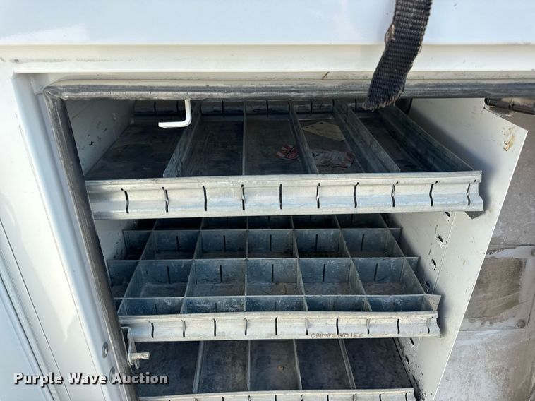 image for item DV4170 2018 Dodge Ram 5500HD bucket truck