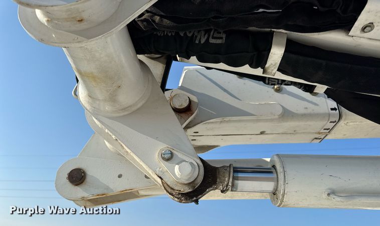 image for item DV4170 2018 Dodge Ram 5500HD bucket truck