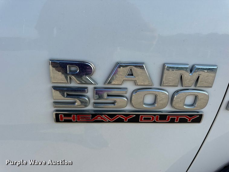 image for item DV4170 2018 Dodge Ram 5500HD bucket truck