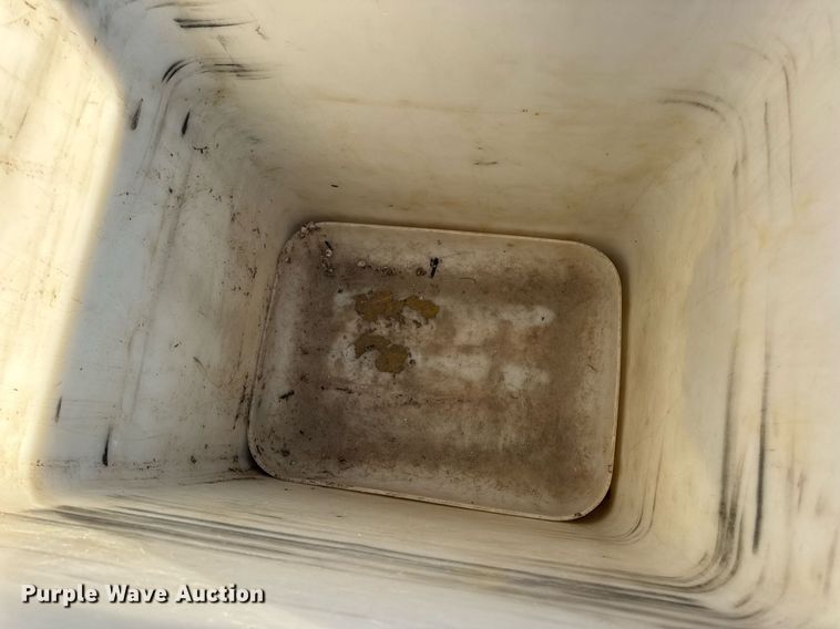 image for item DV4170 2018 Dodge Ram 5500HD bucket truck