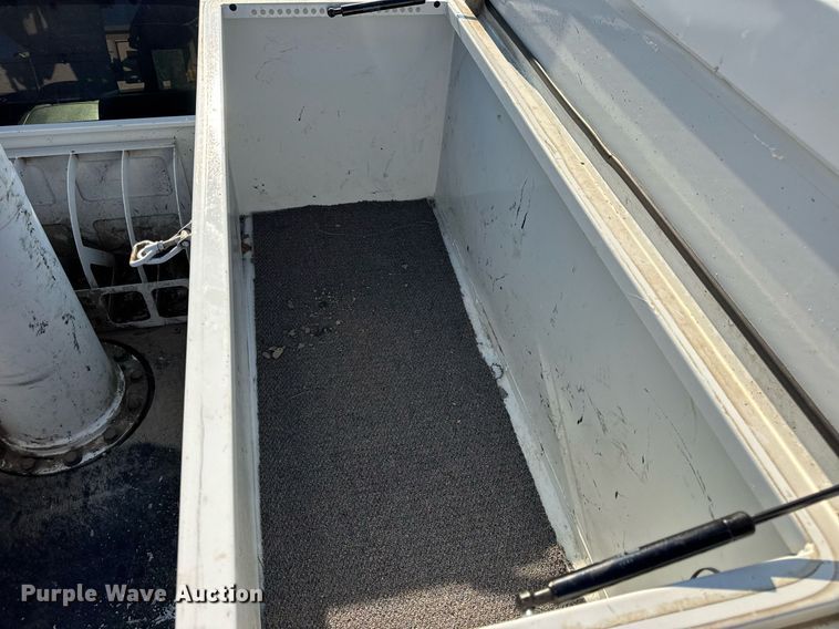 image for item DV4170 2018 Dodge Ram 5500HD bucket truck