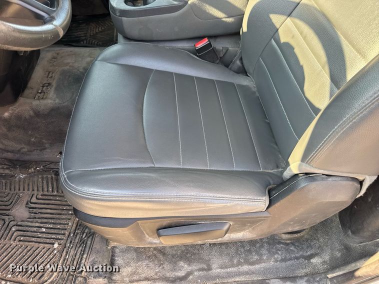 image for item DV4170 2018 Dodge Ram 5500HD bucket truck