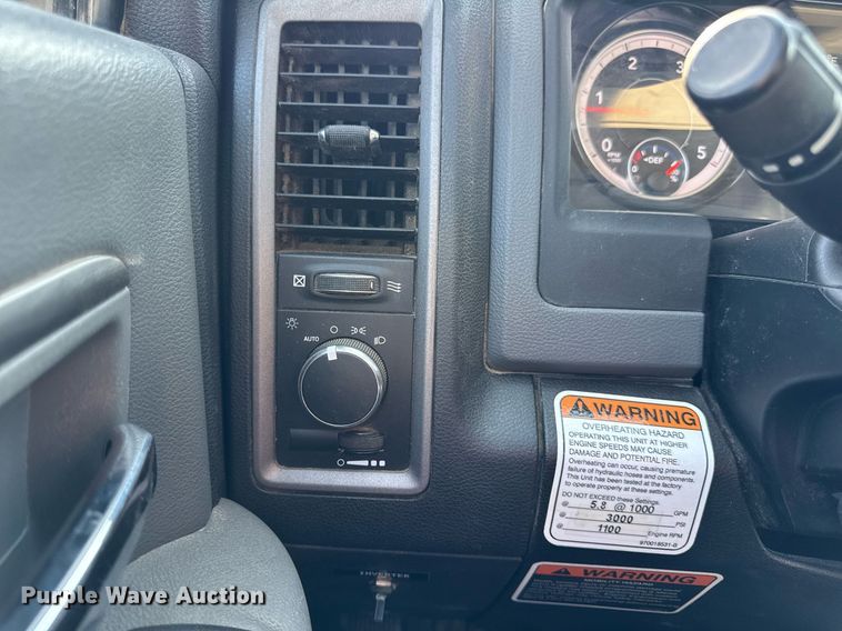 image for item DV4170 2018 Dodge Ram 5500HD bucket truck