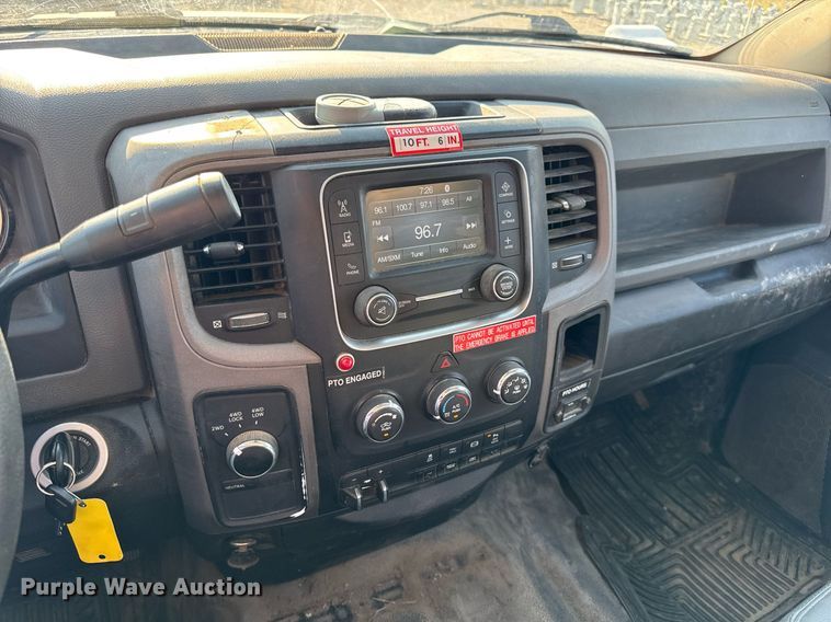 image for item DV4170 2018 Dodge Ram 5500HD bucket truck