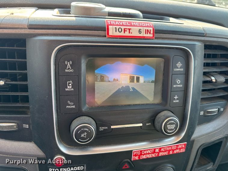 image for item DV4170 2018 Dodge Ram 5500HD bucket truck