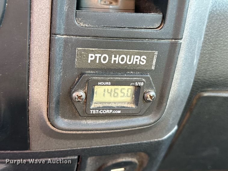 image for item DV4170 2018 Dodge Ram 5500HD bucket truck