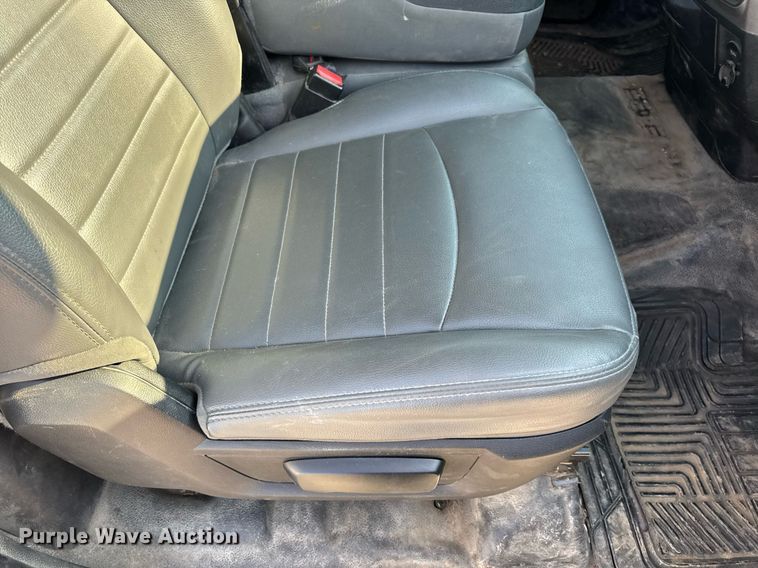 image for item DV4170 2018 Dodge Ram 5500HD bucket truck