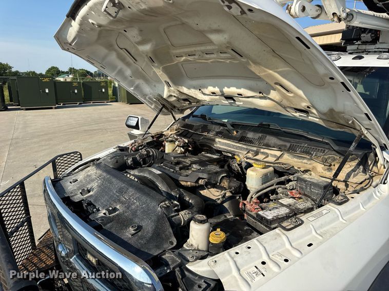 image for item DV4170 2018 Dodge Ram 5500HD bucket truck