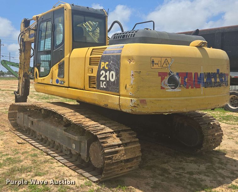 image for item DW1990 2012 Komatsu PC210LC-8 excavator