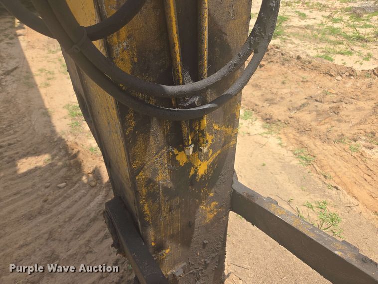 image for item DW1990 2012 Komatsu PC210LC-8 excavator