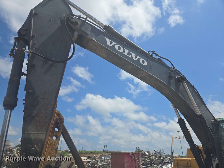 image for item DW1991 2014 Volvo EC480DL excavator