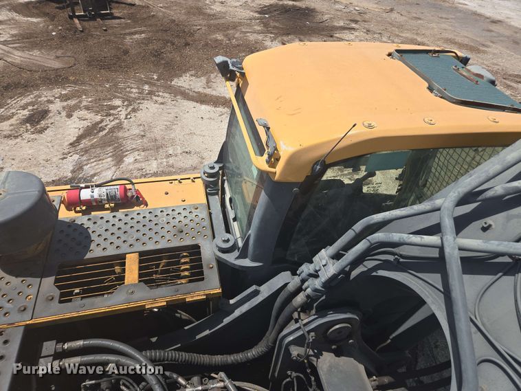 image for item DW1991 2014 Volvo EC480DL excavator