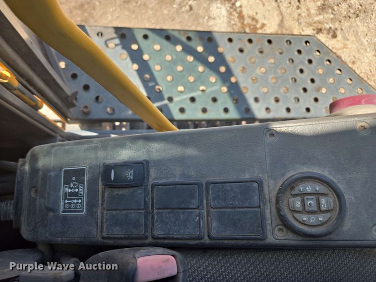 image for item DW1991 2014 Volvo EC480DL excavator