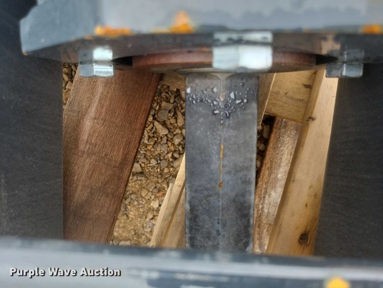 image for item DW7044 2025 Arteer QB-SD10 compact utility loader auger 