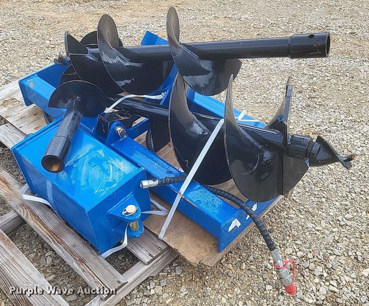 image for item DW7045 GIYI skid steer auger