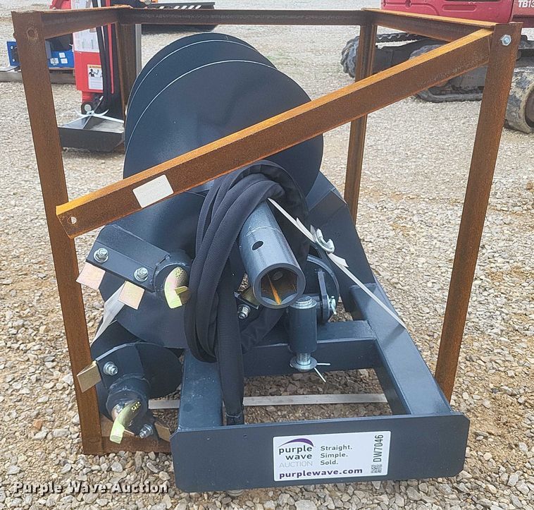 image for item DW7046 Handy Attachments SSA18 skid steer auger