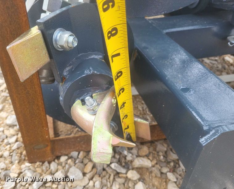 image for item DW7046 Handy Attachments SSA18 skid steer auger